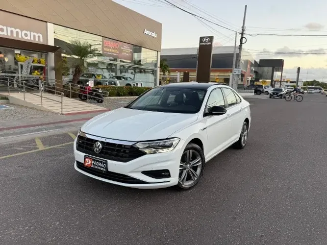 Volkswagen Jetta 2018 Usados e Novos