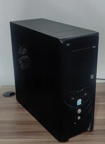 COMPUTADOR PC GAMER DESKTOP VINTAGE RETRÔ GAMES EMULADORES