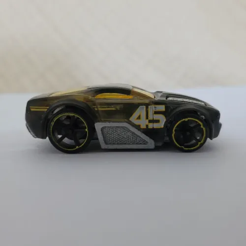 Hot Wheels Horseplay - 2004 - Mattel