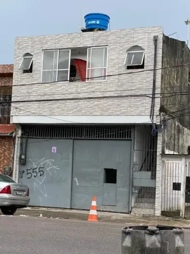 Vende-se Galpão mais 7 Kit Nets (Altos) todos alugados