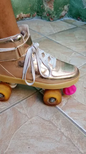 Patins Brink + dourado - N° 36 - Retirada no Trapiche 