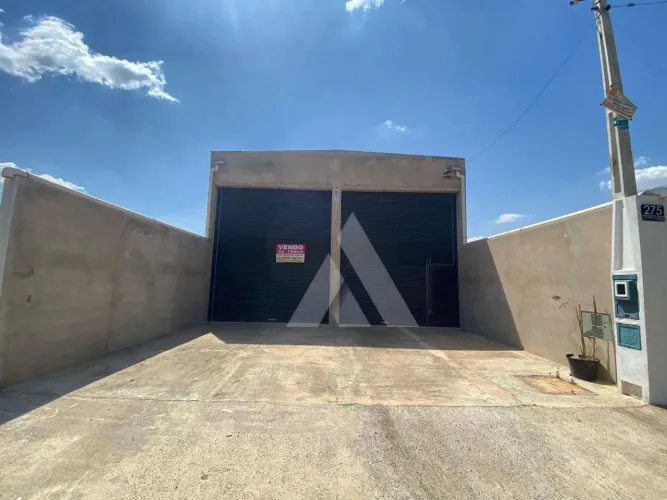 Salão à venda, - Parque Itapê - Itapetininga/SP