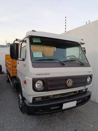 VW-10160/ 2013/ carroceria mista/ único dono/ oportunidade!
