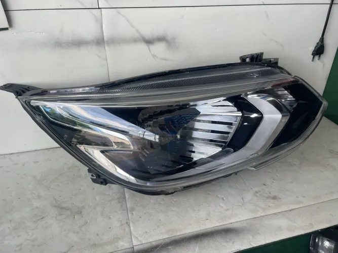 Farol Do Onix 2020/25 Original Lado Direito
