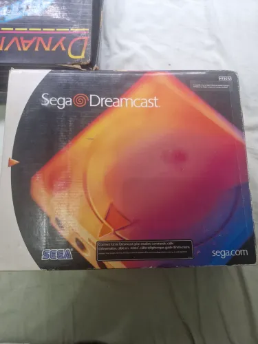 Sega Dreamcast com caixa e berço completo