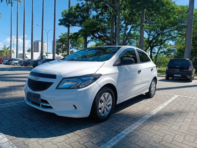 Chevrolet Onix JOY Hatch 1.0 8V Flex Mec. 4P 2019