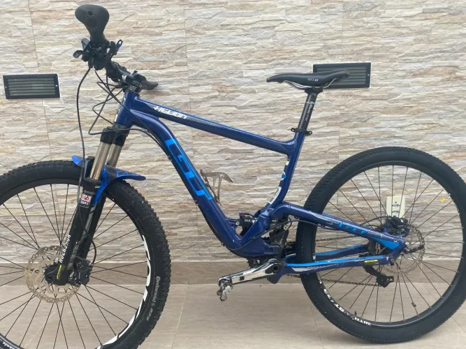 BICICLETA GT HELION ELITE ARO 27,5 20V - AZUL