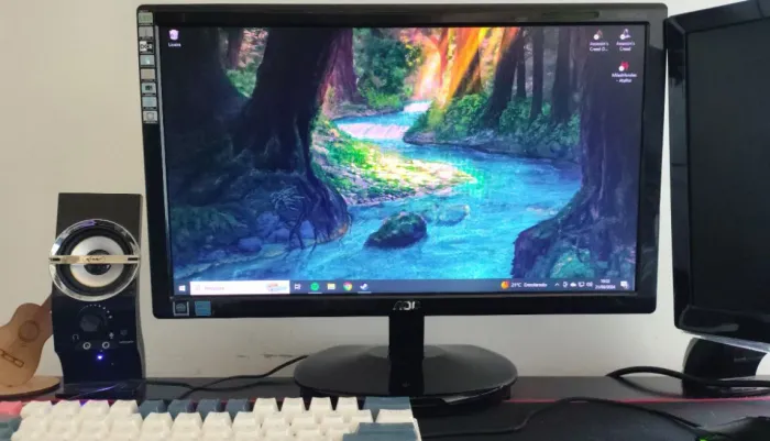 Monitor AOC 18 polegadas (ENTRADA VGA)