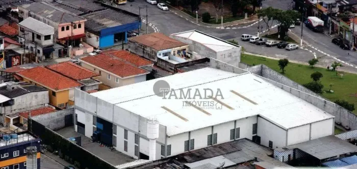 Galpão em concreto pré-moldado à venda, 2500 m² por R$ 12.765.000 - Vila Santana - São Pau