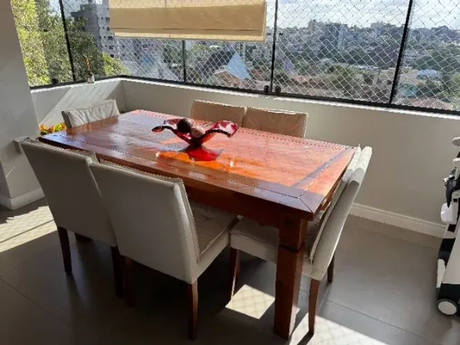 Linda Mesa de Madeira de Demolição