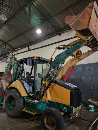RETROESCAVADEIRA CATERPILLAR 416 E 4X2 2014 -EMPLACADA C/CAÇAMBA
