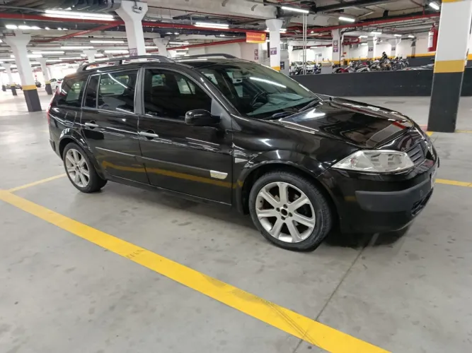 Renault Megane Grand Tour Dynam. Hi-flex 1.6 16V 2013