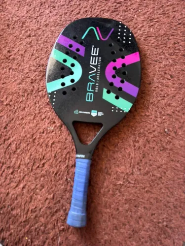 RAQUETE DE BEACH TENNIS 12K Bravee + Capa