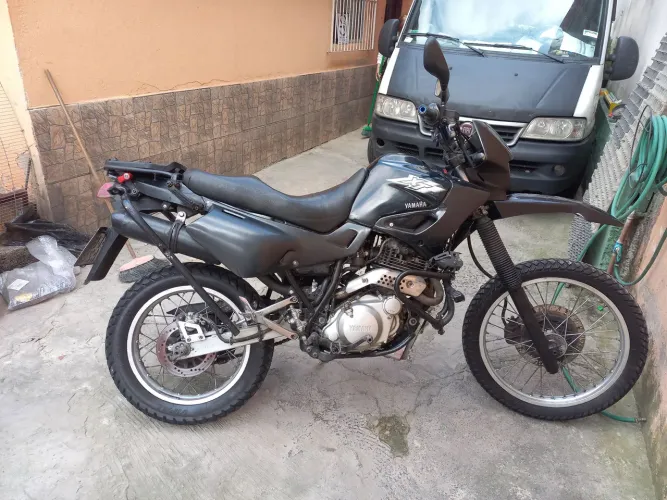 XT 600E