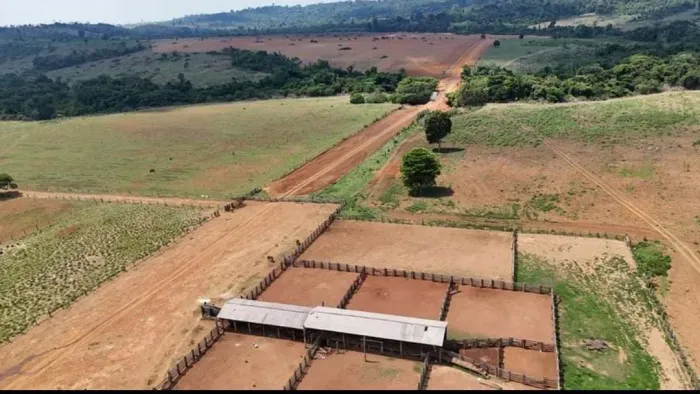 Fazenda 3.000 hec nova bandeirantes MS. 1.600 abertos 70 milhões 