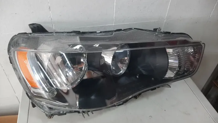 Farol Mitsubishi outlander - Original