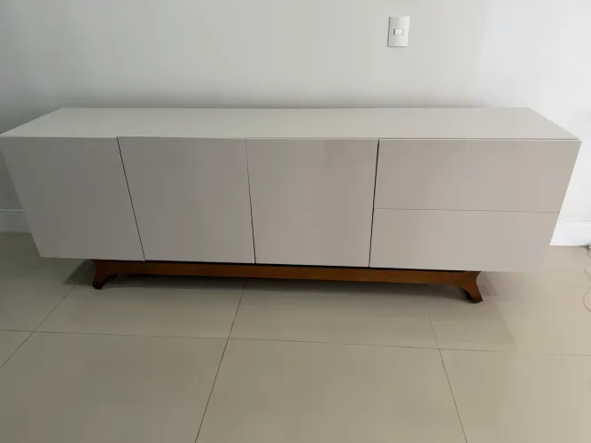 Balcão laqueado 2,25m