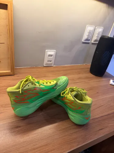 Basqueteira kamel ball slime tamanho 37