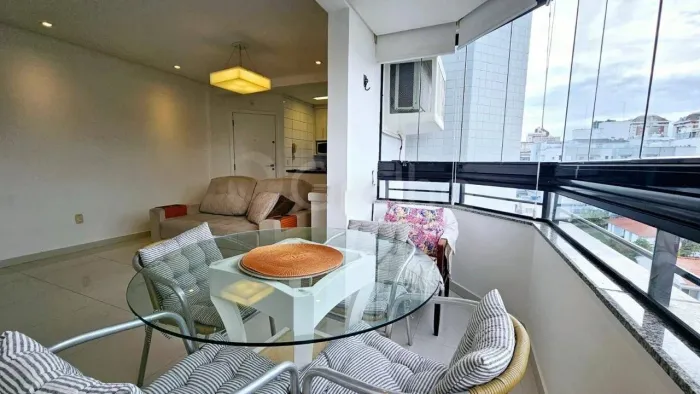 Apartamento de 70m² com 2 quartos no Canto