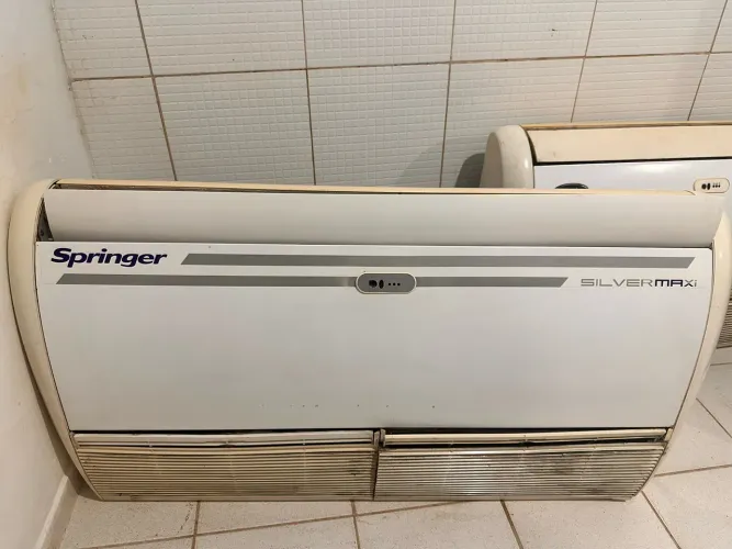 AR CONDICIONADO 30.000 btus