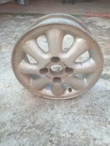 Roda de alumínio