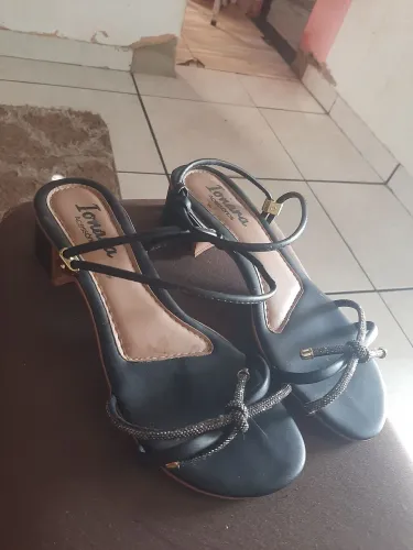 Saltinho bloco semi novo 
