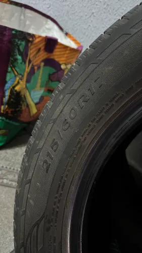 Pneus aro 17 215/60 R17 GOOD YEAR SUV meia vida
