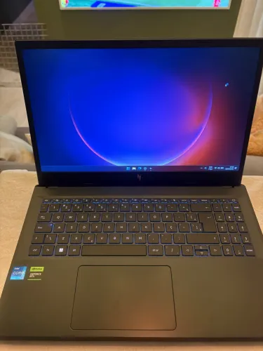 Acer Nitro V 5