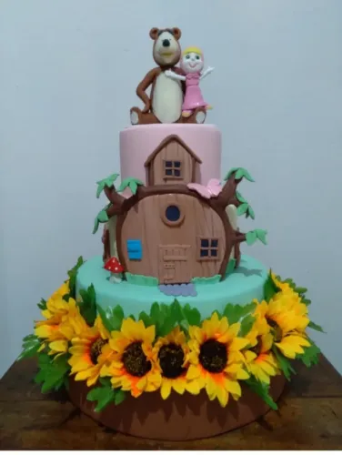Locação bolo Marsha e Urso de biscuit