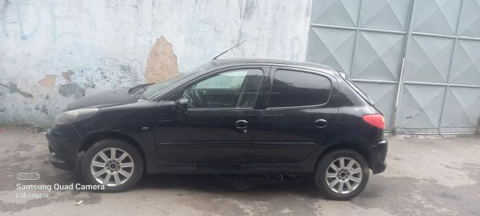 Imagem de Peugeot 207 XR Sport 1.4 Flex 8V 5P 2009