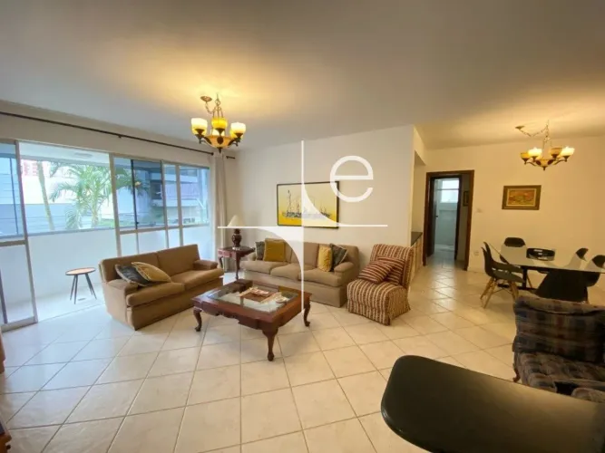 Apartamento 3 quartos no Centro