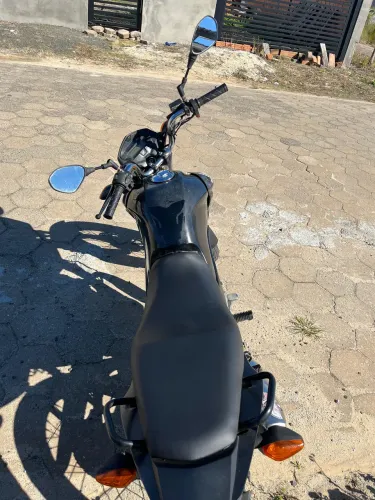 Vendo Moto CG FAN 125 com partida elétrica
