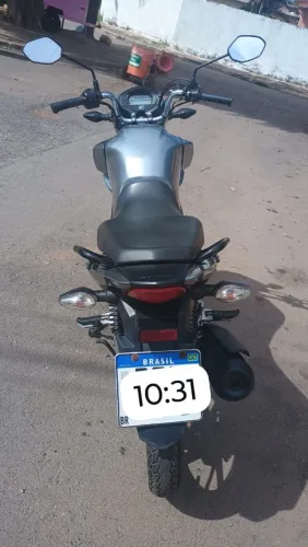 Vendo moto Fan 160 2021