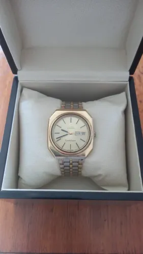 Relógio vintage Omega Constellation automático, modelo octogonal referência 166.0219