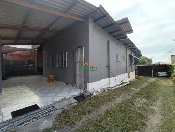Casa à venda em Parque Residencial Tubarão - Serra/ES