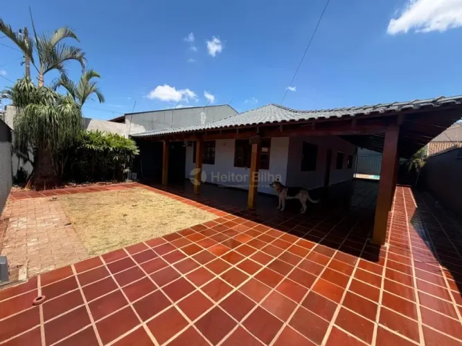 Casa com Piscina