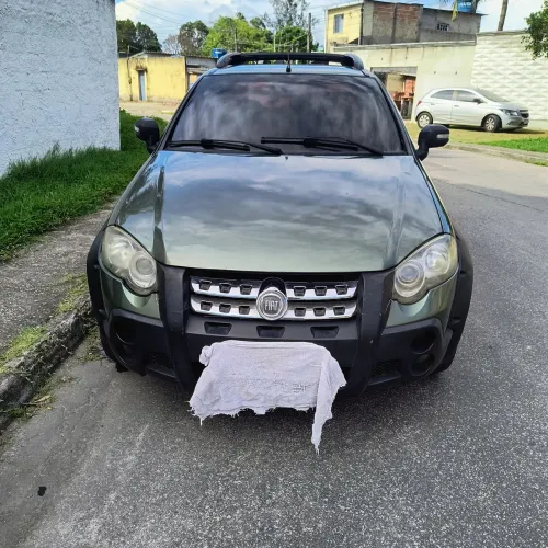 Fiat Strada Adventure 1.8/ 1.8 Locker Flex CE 2010