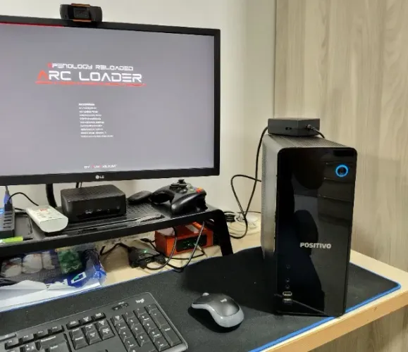 NAS Positivo Master T50 Intel Celeron HD 2TB e 512 GB memória 4gb