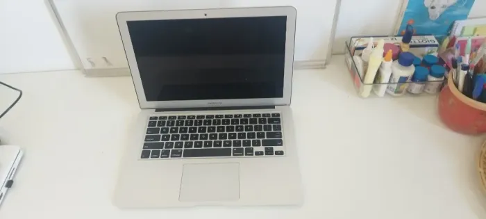 MacBook Air 13" (Mid 2013) - Core i5, Memória 4GB, SSD 256GB Excelente Estado