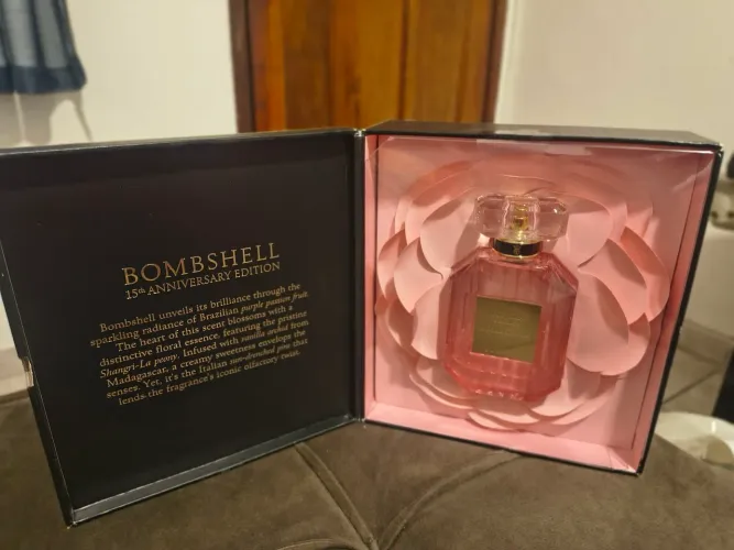 Perfume Bombsheel Victória's Secret 