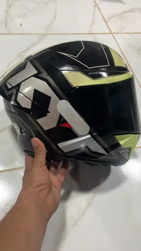 Capacete kyt usado viseira preta 
