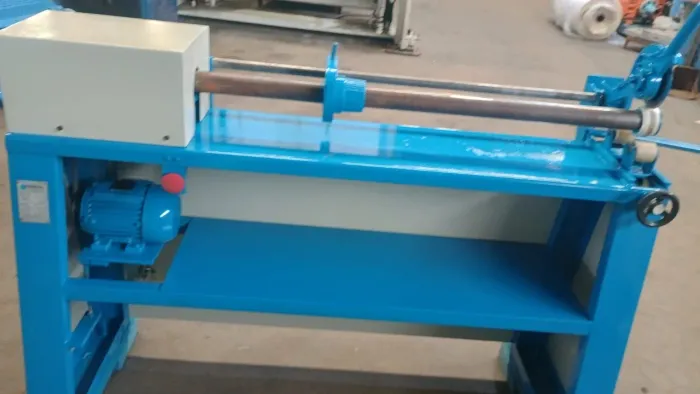 MAQUINA DE CORTAT TUBETES DE PAOELAO