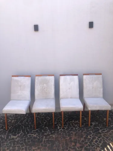 Conjunto 4 Cadeiras de Jantar