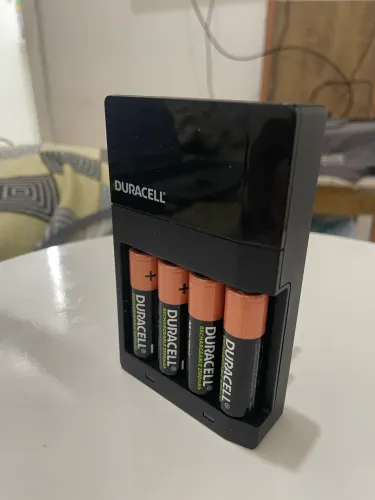 Carregador de pilhas Duracell NOVO