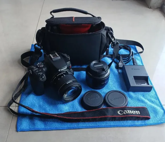 Vende-se câmera Canon SL3 