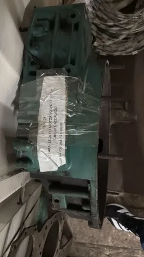 capa seca motor volvo fh D13 Suporte acoplado