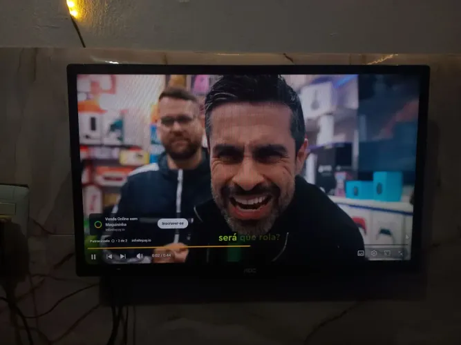 Tv 24 polegadas serve como monitor também