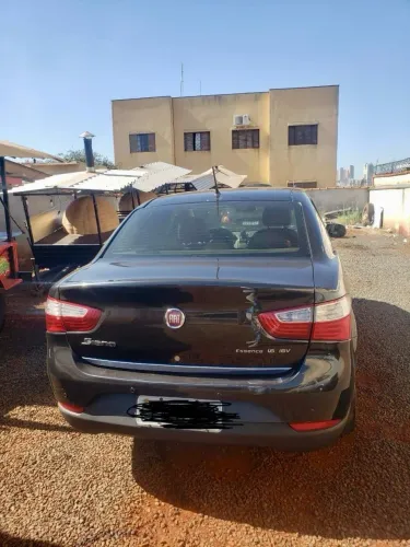 Fiat Grand Siena Essence Dual. 1.6 Flex 16V 2014