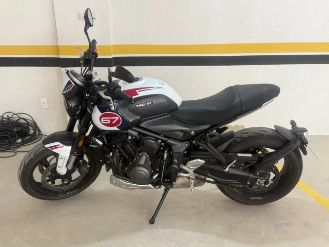 TRIDENT 660