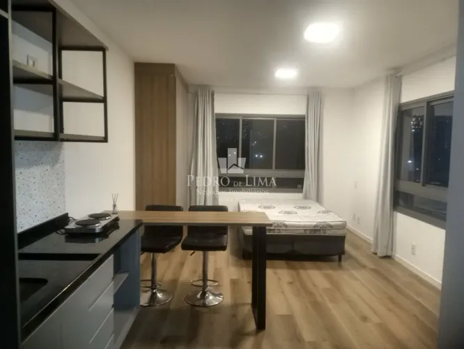 Apartamento Studio Tatuapé 32m² a poucos passos do Metrô Carrão